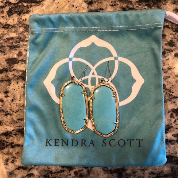 Kendra Scott Jewelry - Kendra Scott Danielle Earring